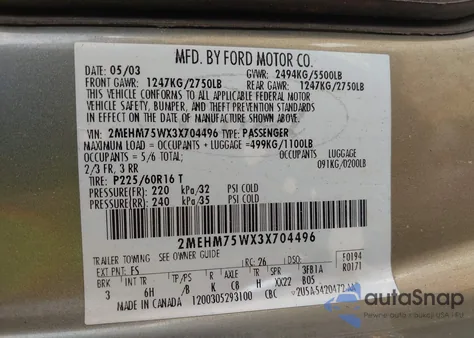 2003 Mercury Grand Marquis Ls z USA, uszkodzony, nr VIN 2MEHM75WX3X704496